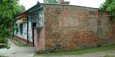 A gimnzium lebontott rgi (D) plete